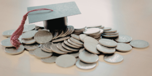 Se anuncia la apertura del Fondo Alfonso López Chaar y Erica Ivers de López para apoyar a estudiantes de Dorado